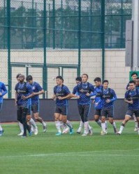  尼斯青年军掀青春风暴平均年龄联赛最小  