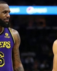 NBA季后赛次轮，巴特勒40分抢断绝杀热火晋级